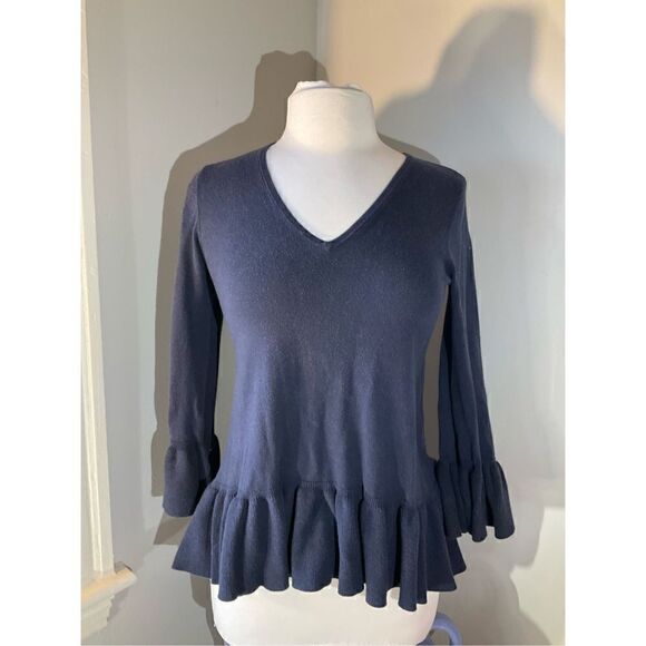 Lilly Pulitzer Adela Ruffle Hem Sweater, S. Navy. Lightweight, preppy - Picture 8 of 13